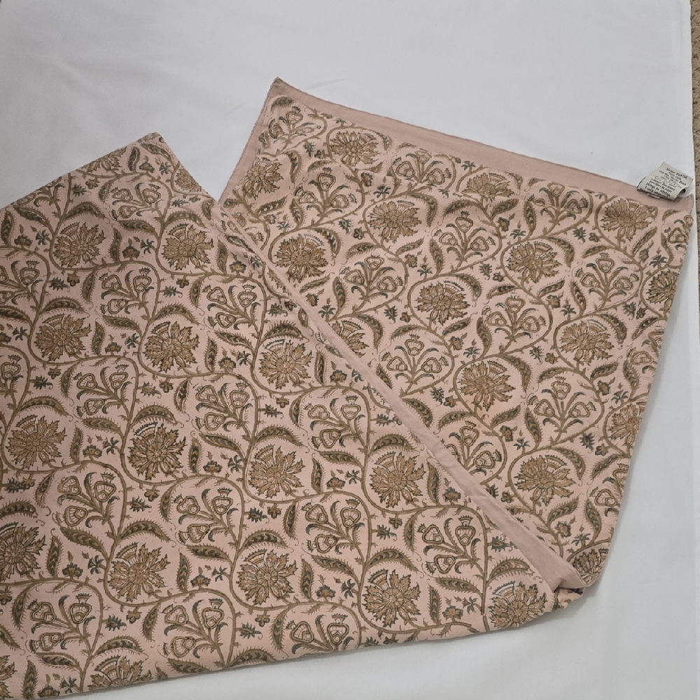 Pottery Barn‎ Pink and Gold Floral Fabric